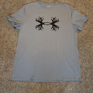 Under Armour Tshirt
